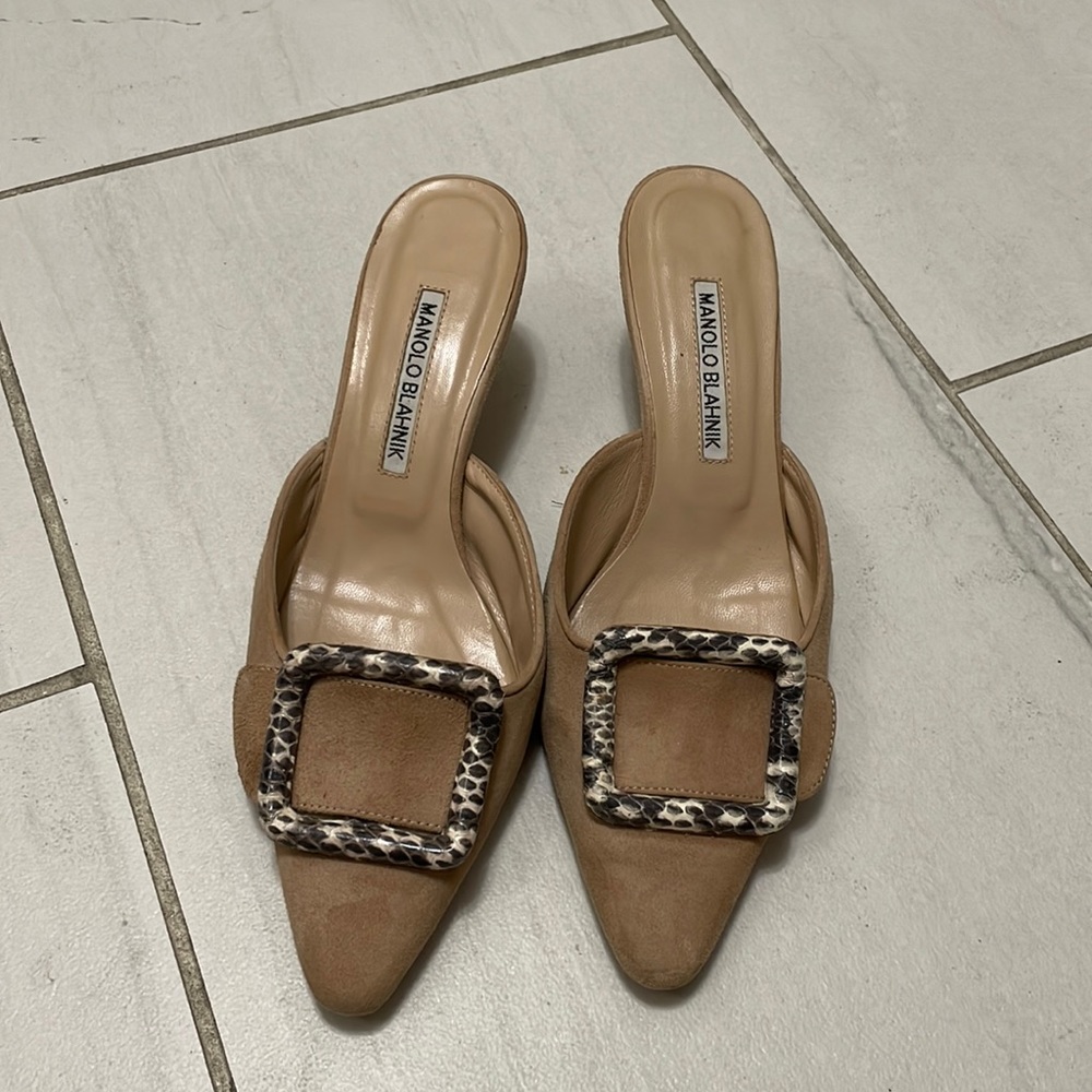 Manolo Blahnik mini heel sandal